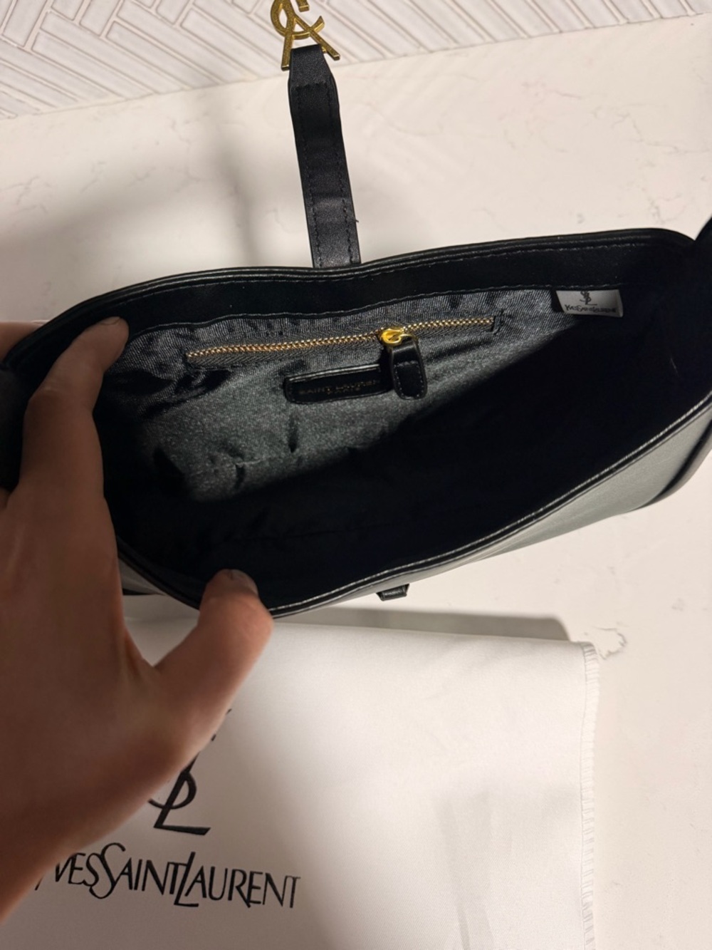 Saint Laurent Black Leather Shoulder Bag with Gold Hardware - Picture 2 of 3